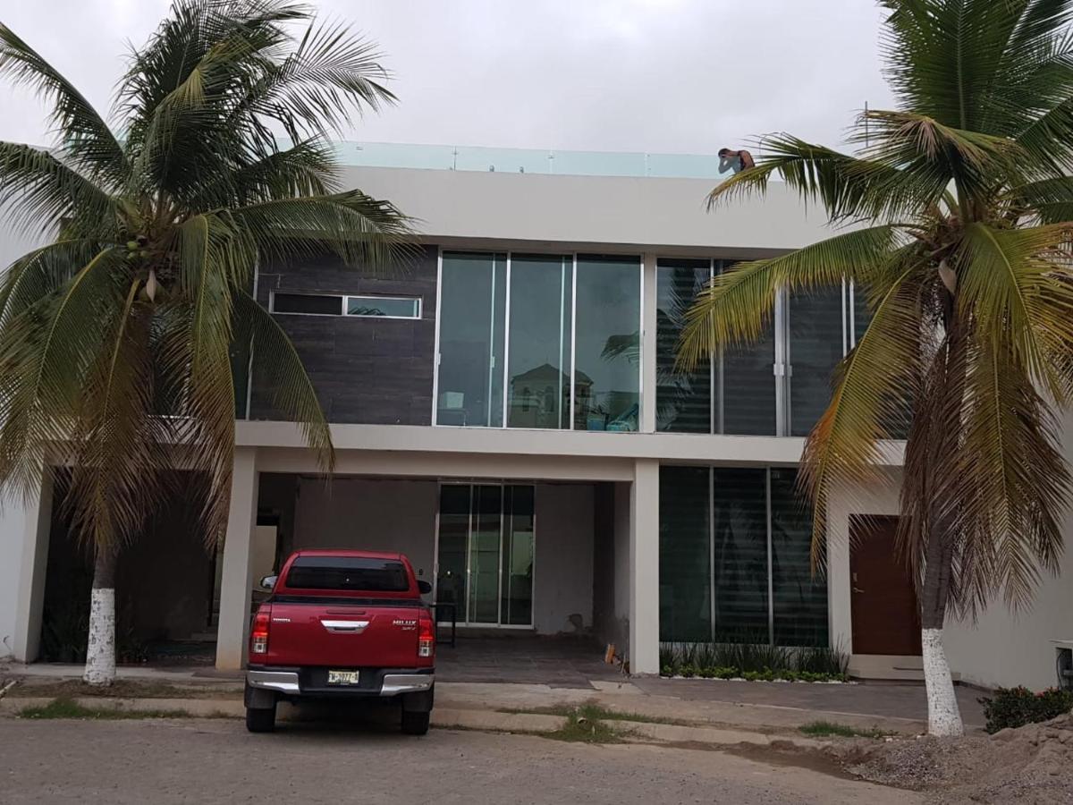 Casa En La Playa Mazatlán Exterior foto